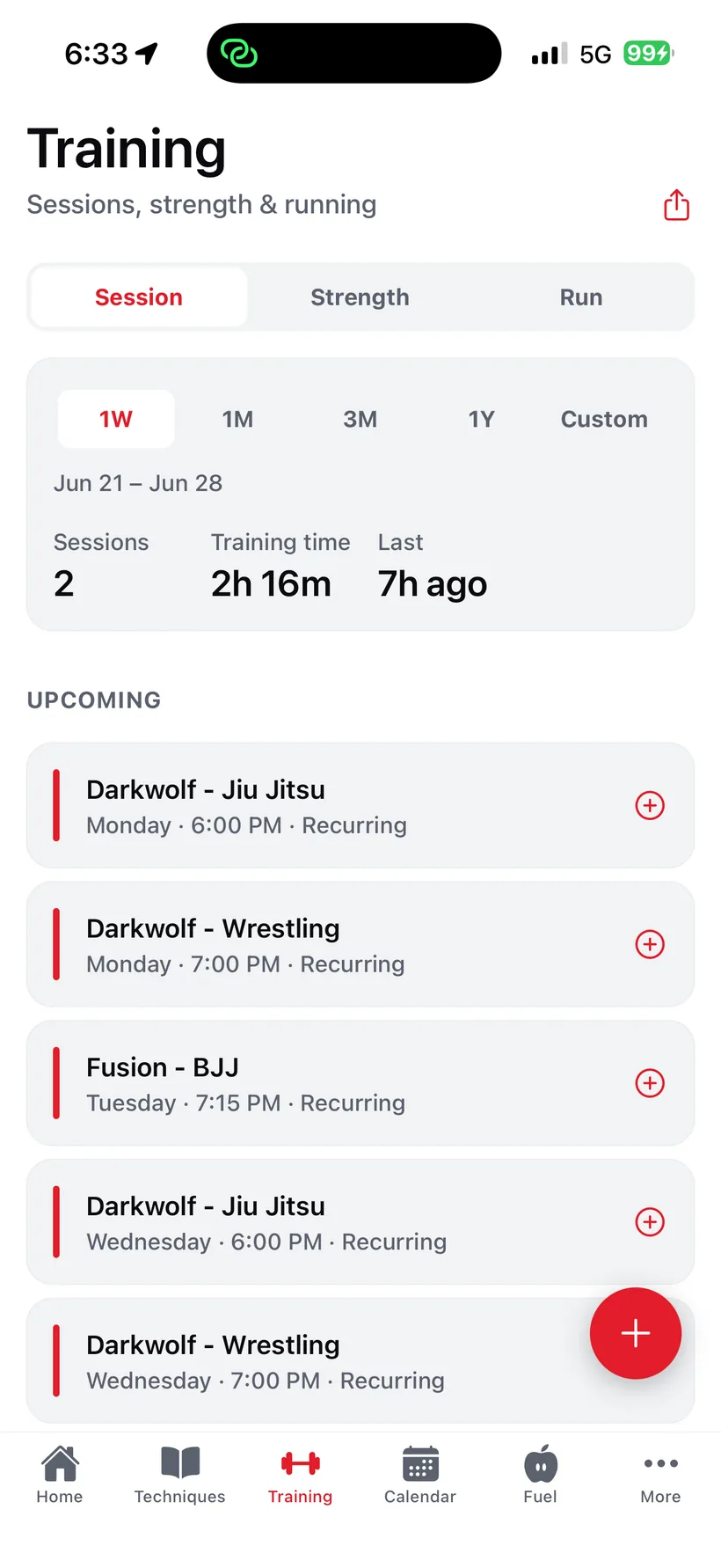 The iVenza training screen: a one-week summary of sessions and training time, with upcoming recurring Jiu-Jitsu and wrestling sessions.